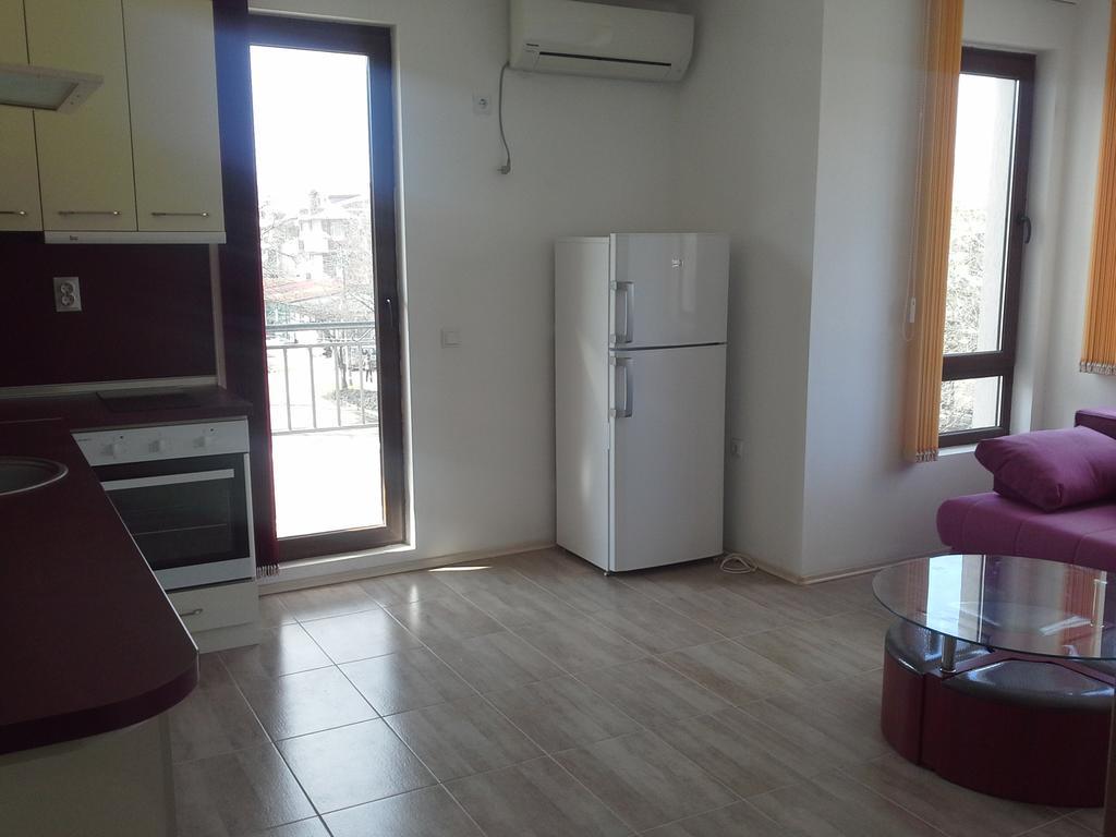 Burgas Sarafovo Apartment ภายนอก รูปภาพ