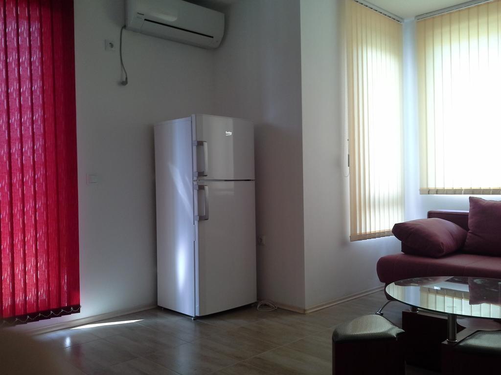 Burgas Sarafovo Apartment ภายนอก รูปภาพ